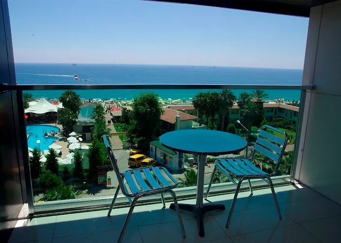 Delfino Boutique Apart Hotel