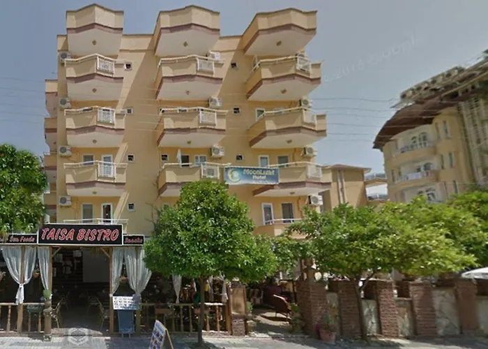 Moonlight Hotel