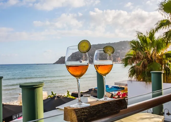 Anjeliq House Hotel