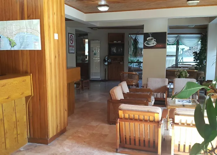 Midi Hotel