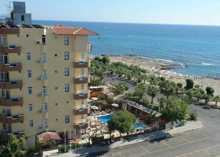 Monart Luna Playa Hotel