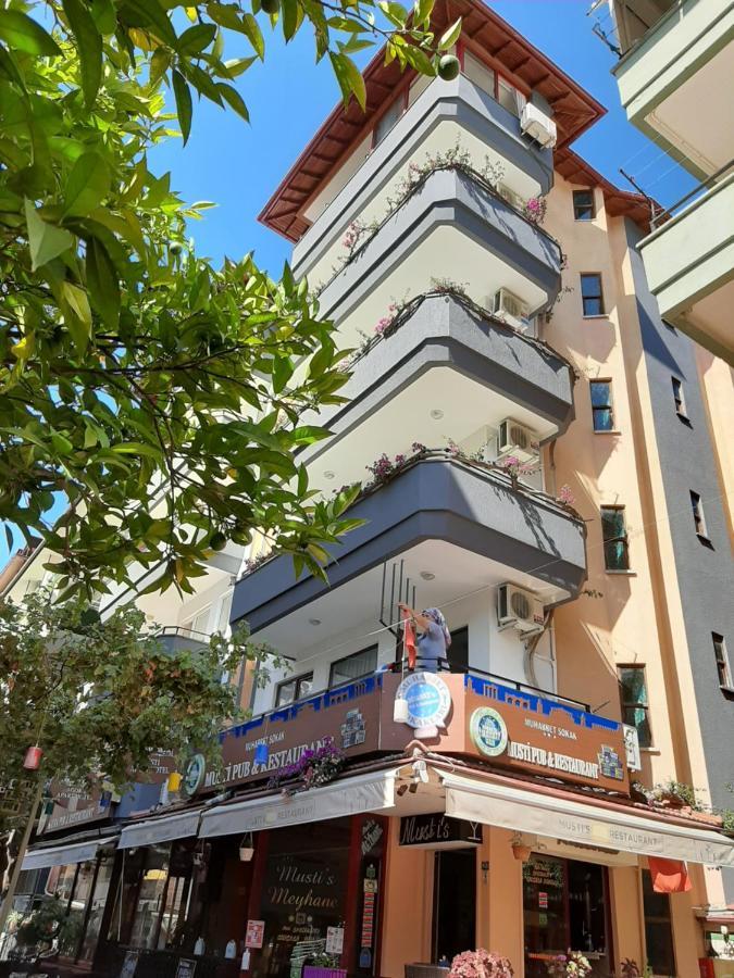 Aparthotel Musti Apart 3*