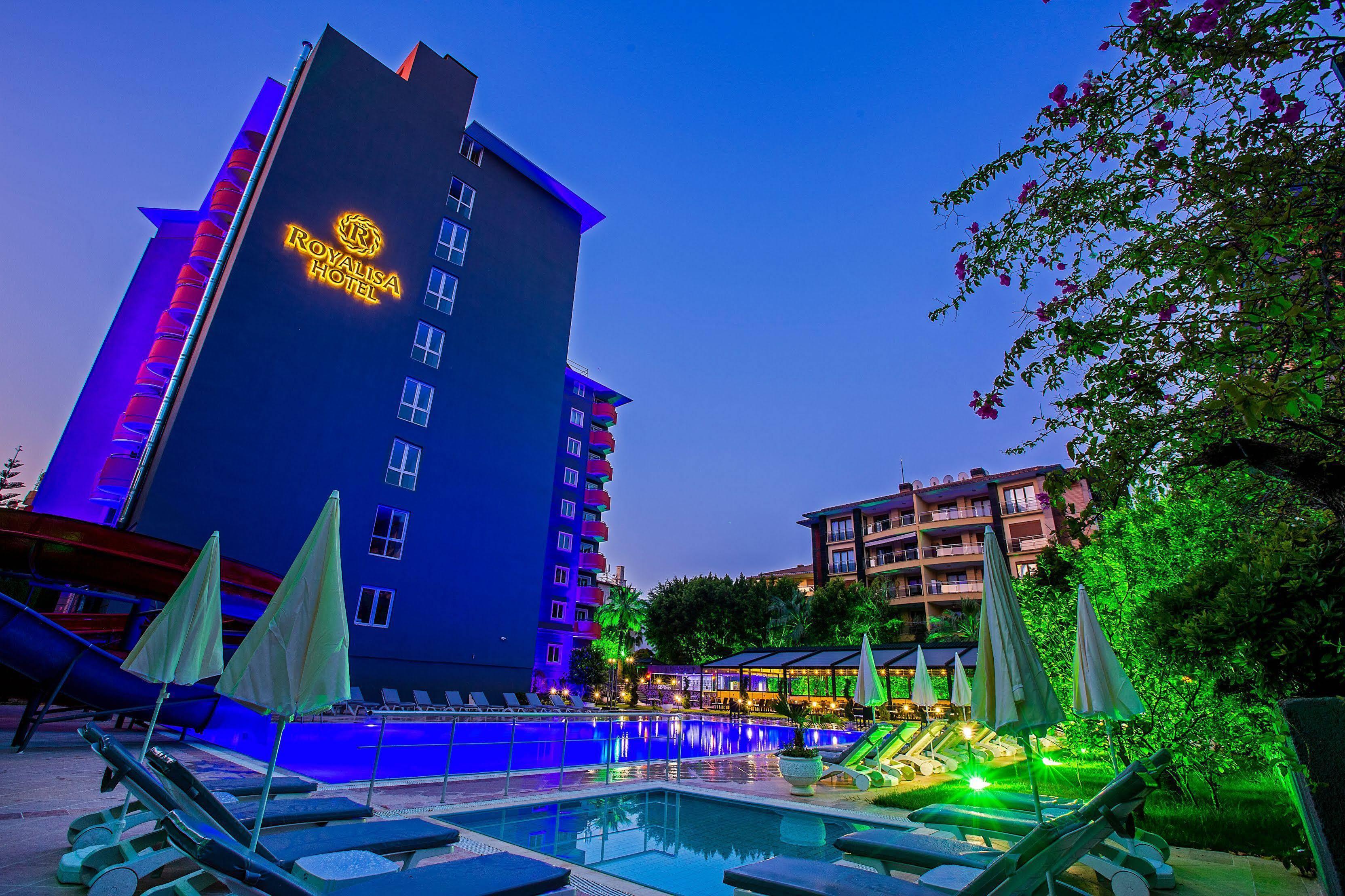Royalisa Hotel 3*