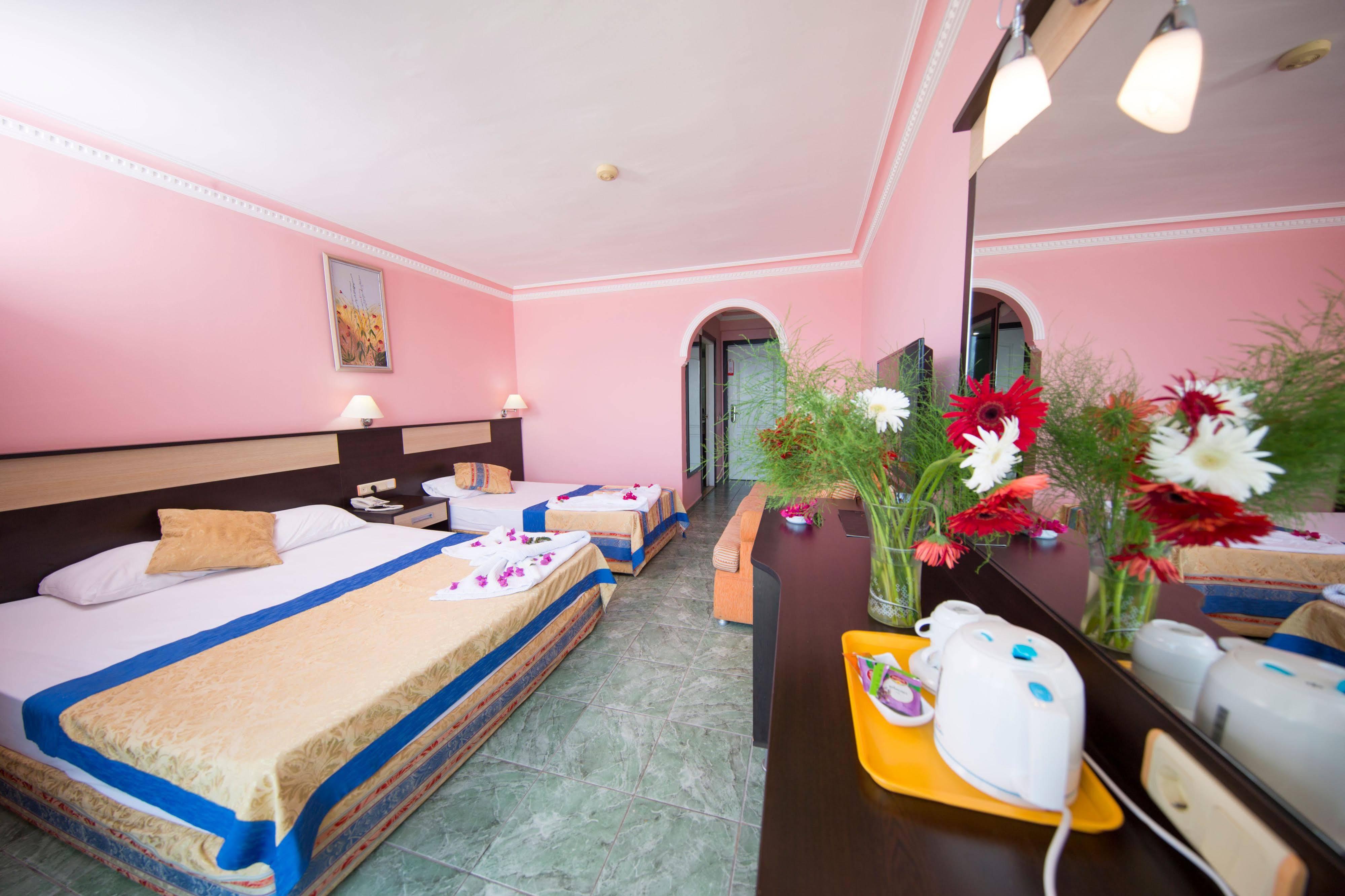 First Class Resort