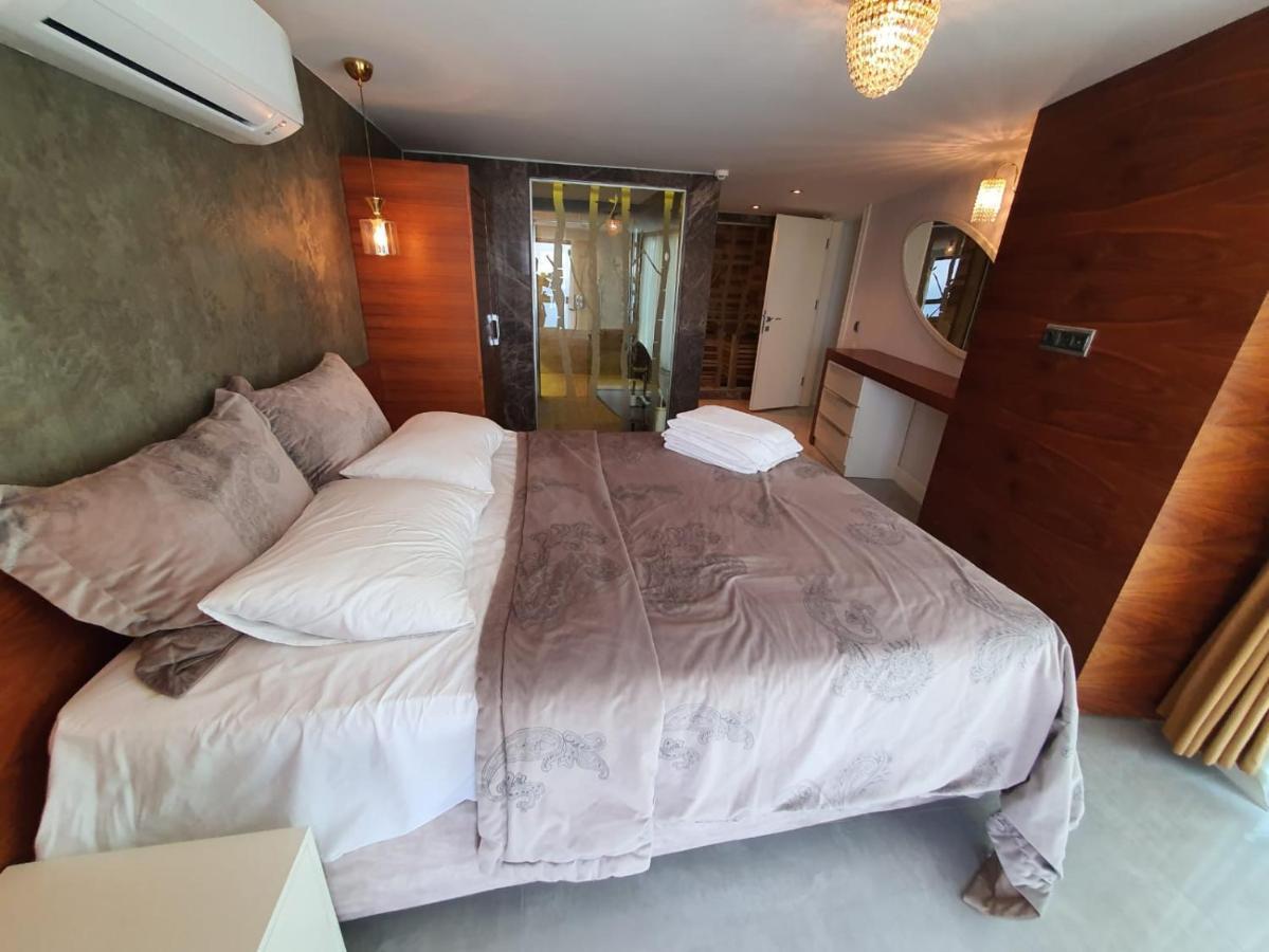 Admiral Elite Apartment