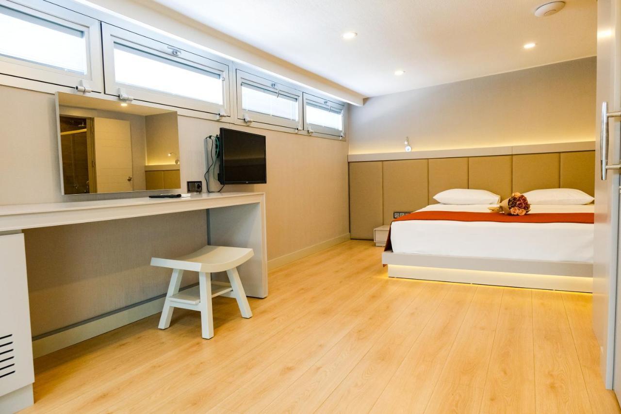 Resort Kaila 5*