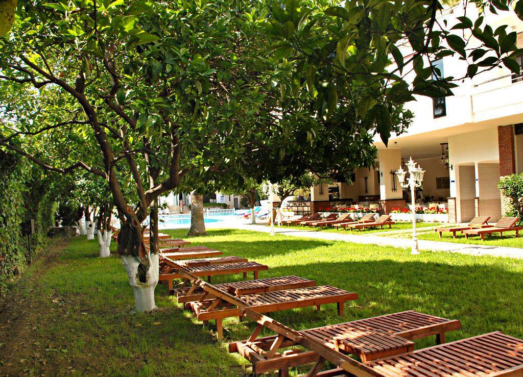 Boulevard 3*