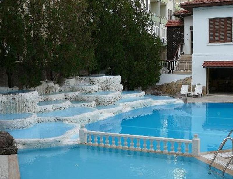 Boulevard Hotel