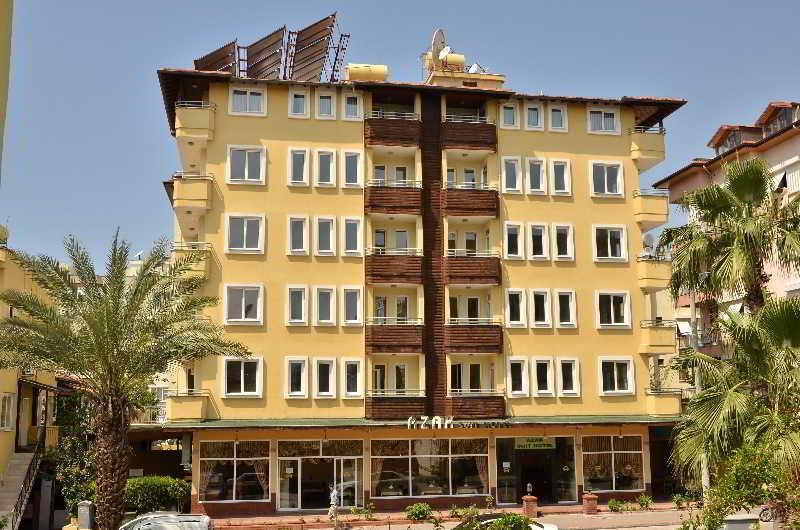 Aparthotel Azak