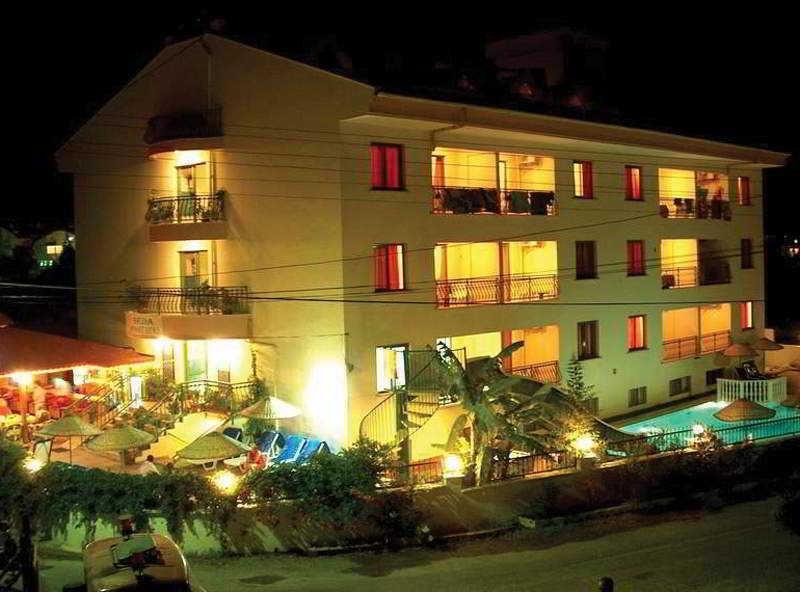 The S & Aparthotel 2*