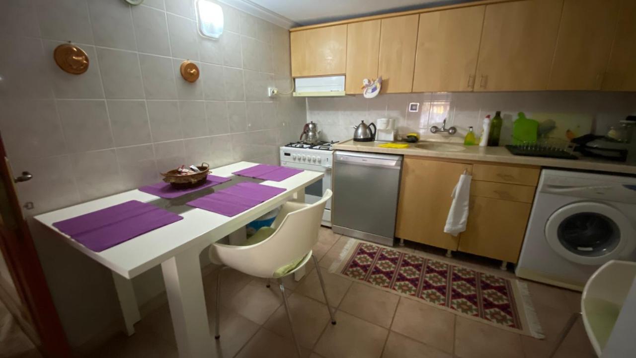 Lejlighed Authentic Flat On The Castle Road With A View *