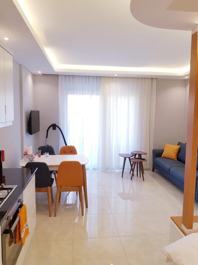 Empire Alanya/mahmutlar 50m от моря Apartamento *
