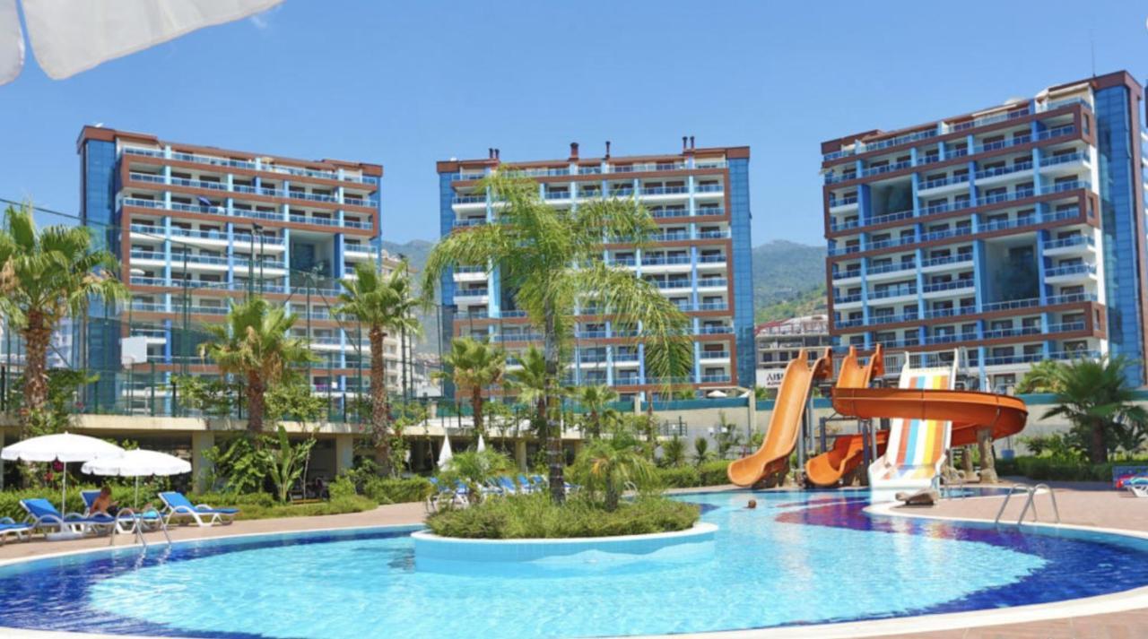 Crystal Park 2 - 48 *