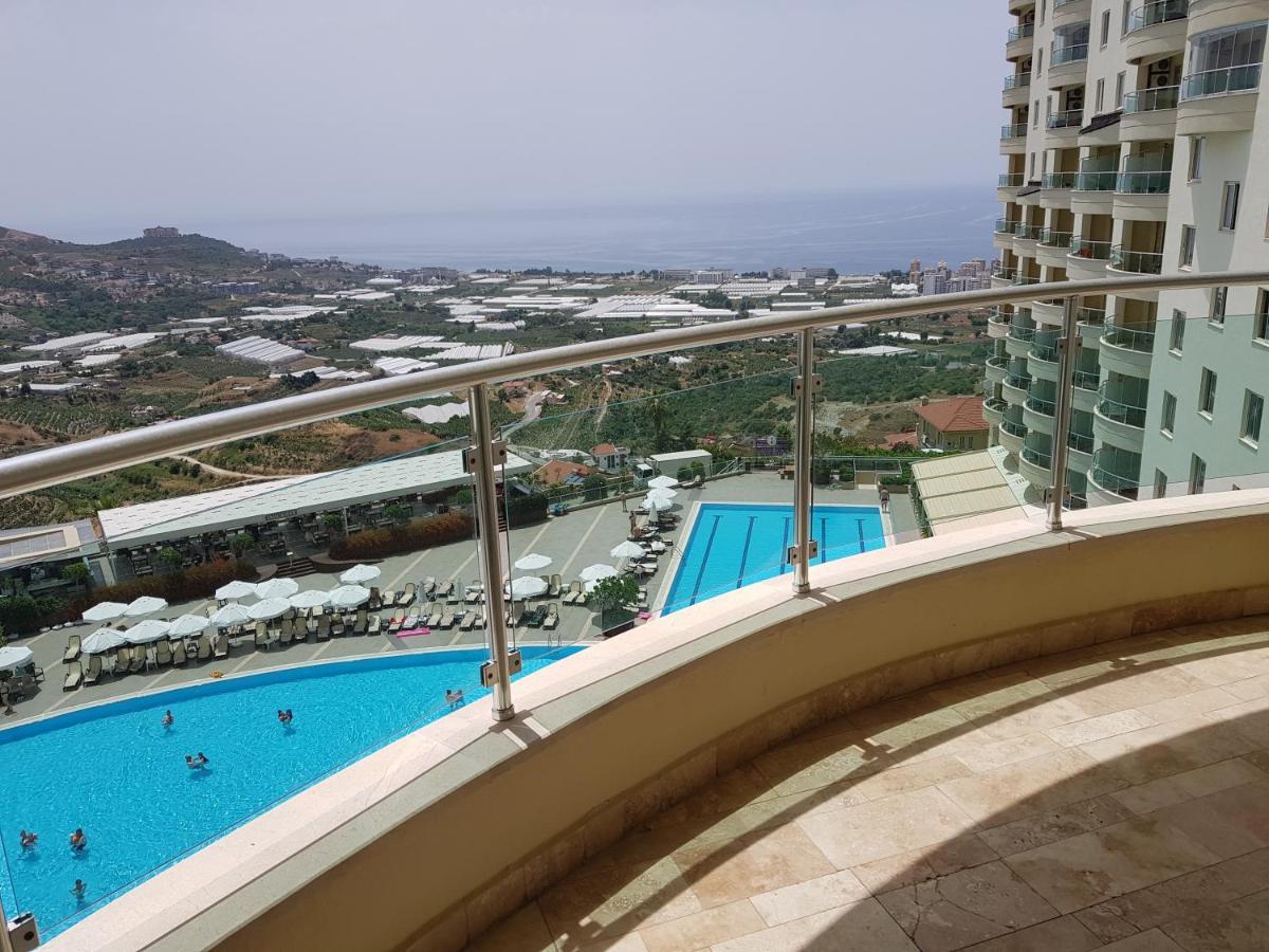 Aparthotel Goldcity 2 Bedroom *