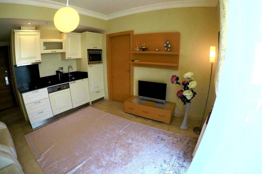 Apartment Gold City квартира Family