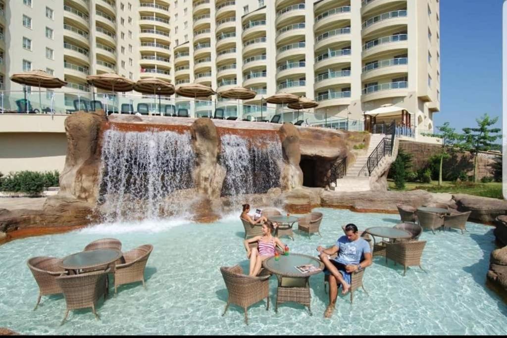Apartment Gold City квартира Family
