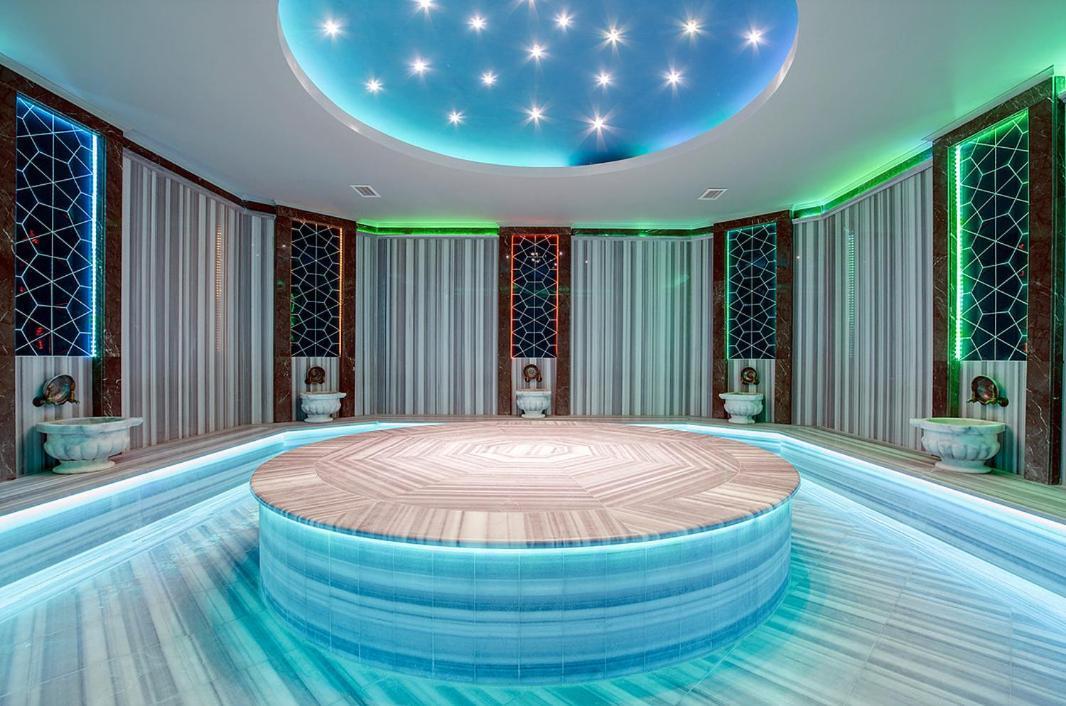 Carlijn Met Prive-zwembad, Veel Privacy En Panoramisch Uitzicht Op Zee, Op Luxe Alanya