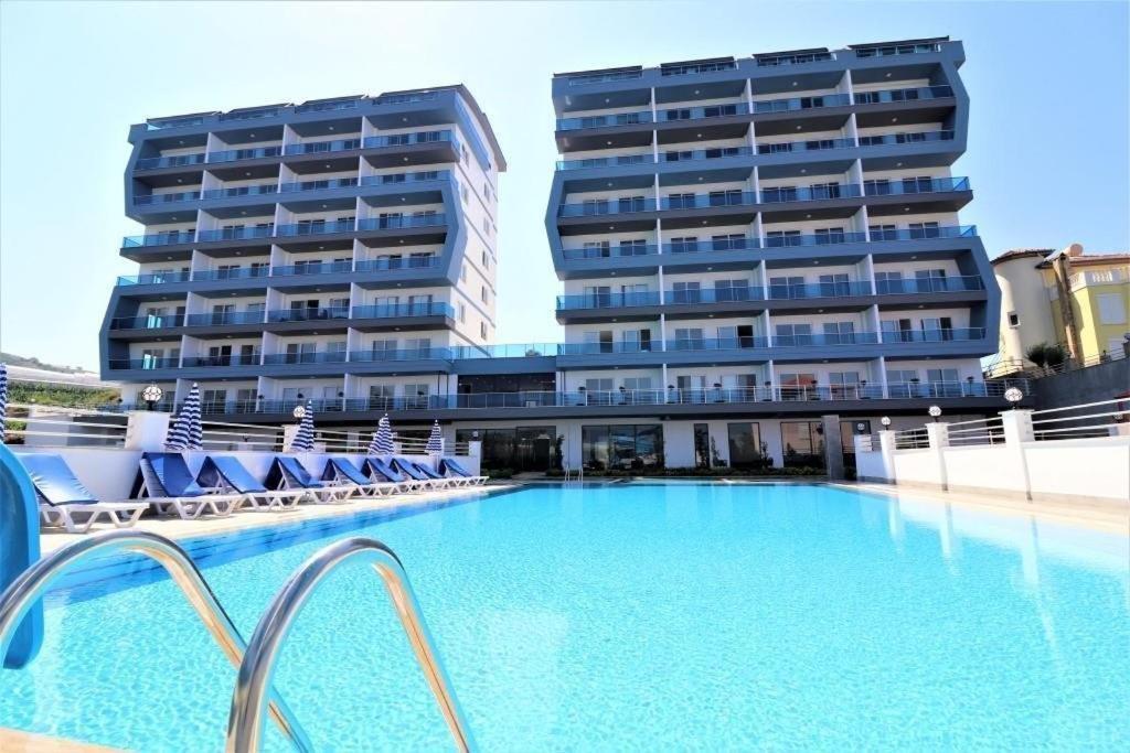 Exodus Apartment