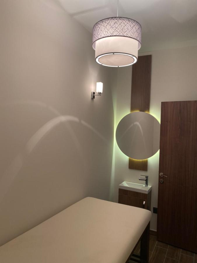 Exodus Apartment