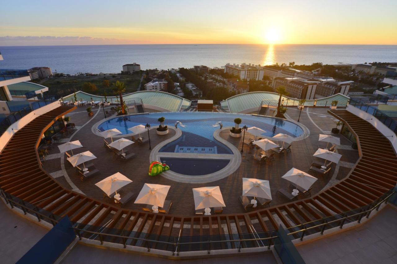 Elite Luxury & Hotel