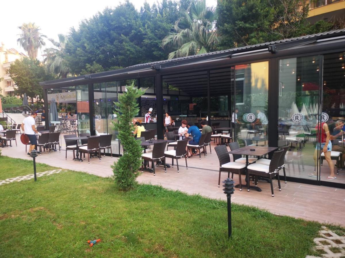 Hotel Royalisa