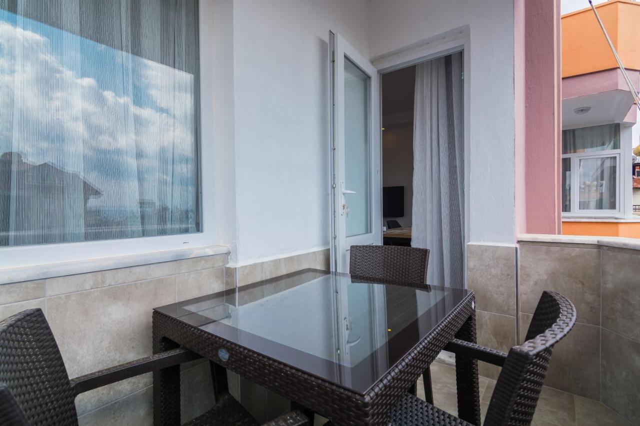 Seaside Apartment *