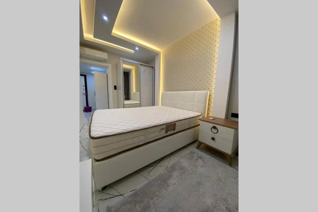 1+1 New Cozy In The Center Of Alanya. Apartamento *