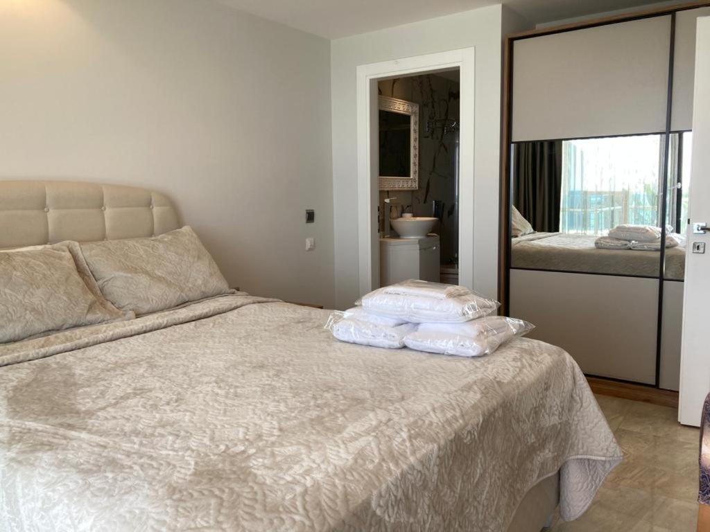 Apartment Admiral Elite