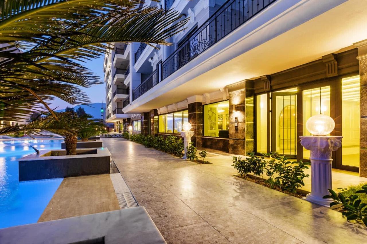 Toprak Palace Apartamento *
