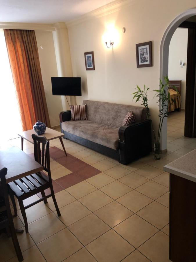 Best House Apart Hotel-2