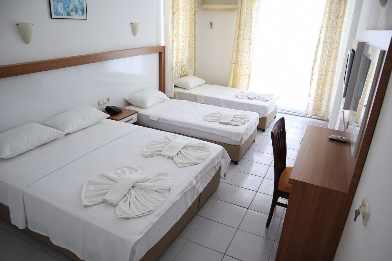 Hotel Glaros