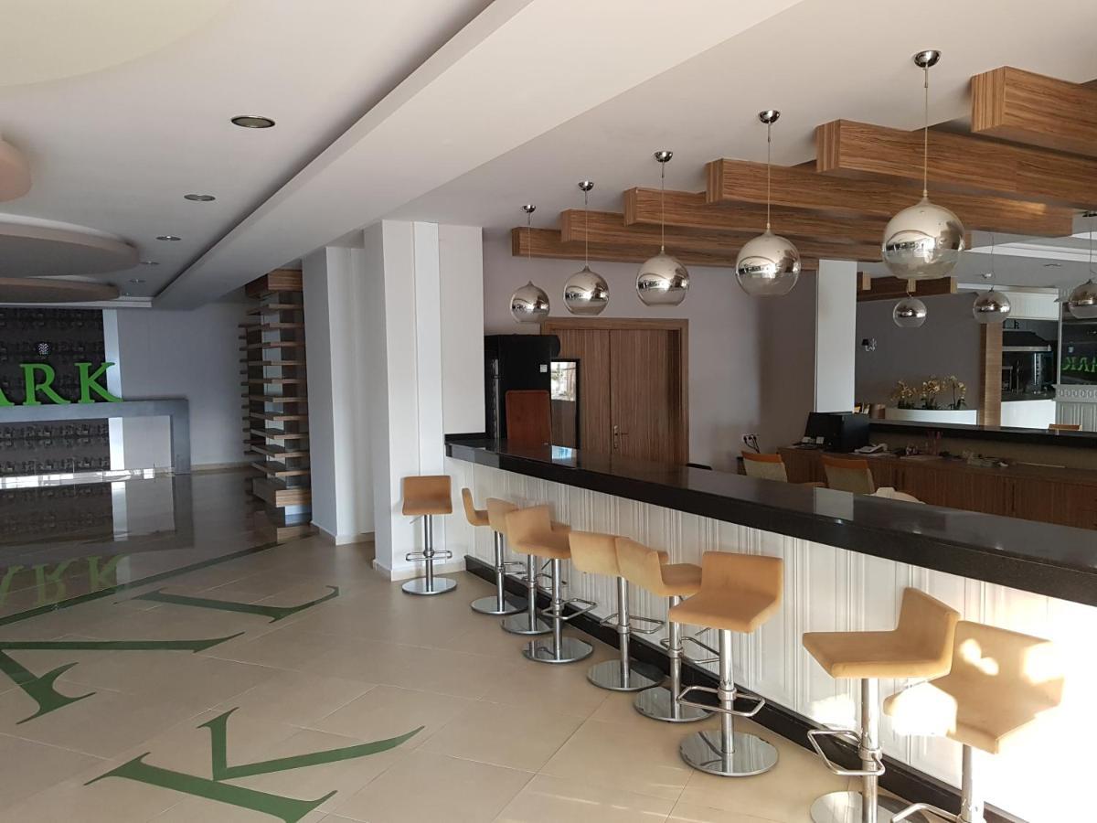 Apartment Crystal Park 2-56 *