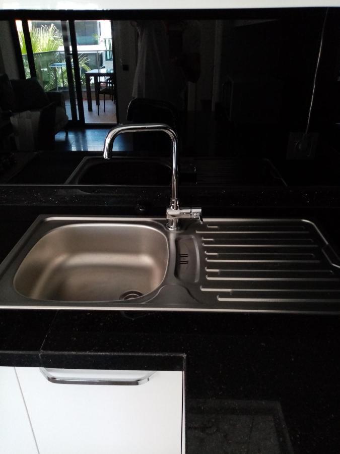 Aura Just 100 Meters To Kleopatra Apartment