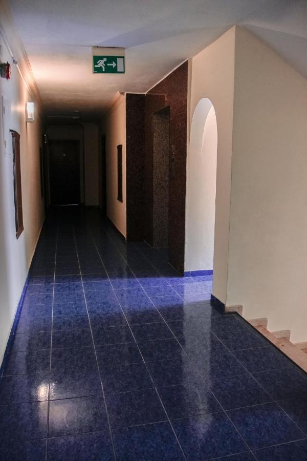 Best House Apart Hotel-2 *