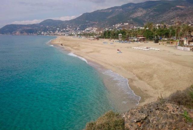 In Centrum, 3 Minutes To The Damlatas And Cleopatra Apartment