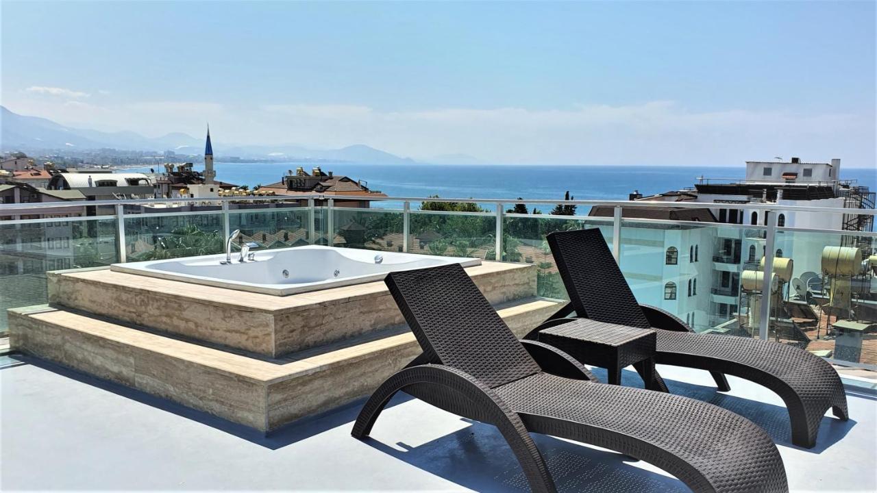Art Luxury In The Center Of Apartment *