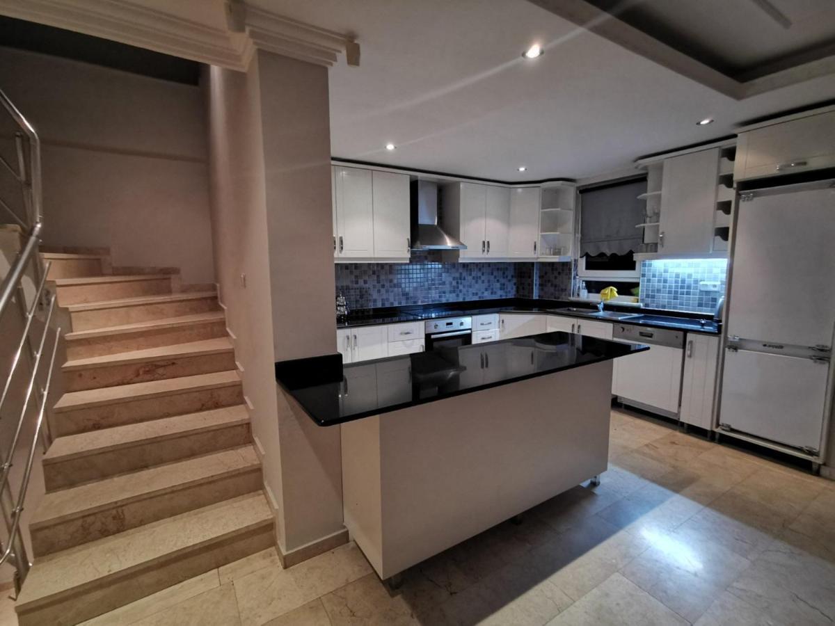 Villa 5 Star Villa, Private Chef, Daily Housekeeping, Concierge, 1040 *