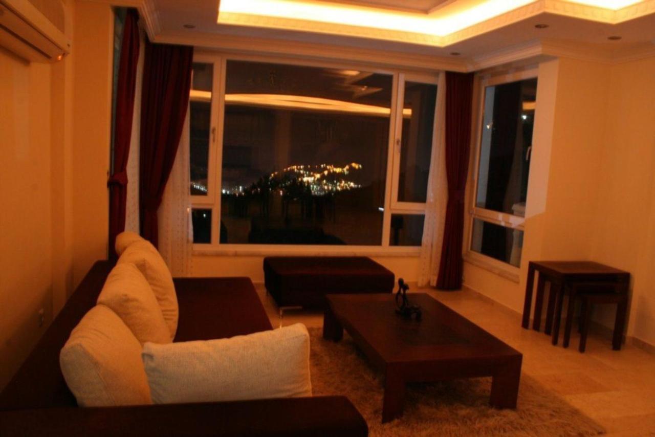 5 Star Villa, Private Chef, Daily Housekeeping, Concierge, 1040 *