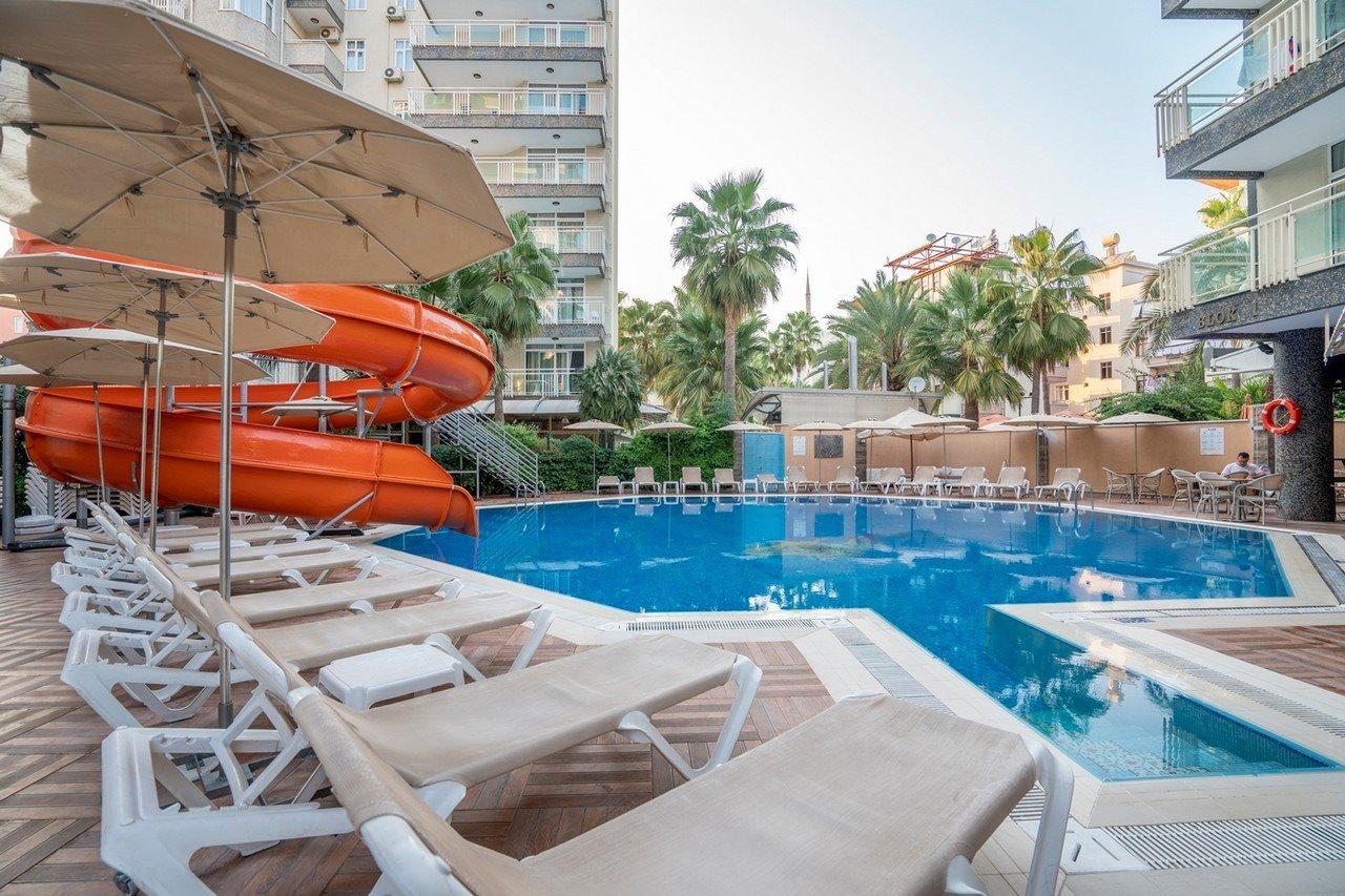 Aparthotel Carmen