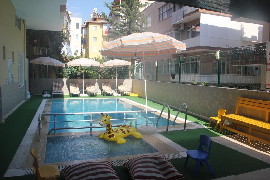 Ak Alanya