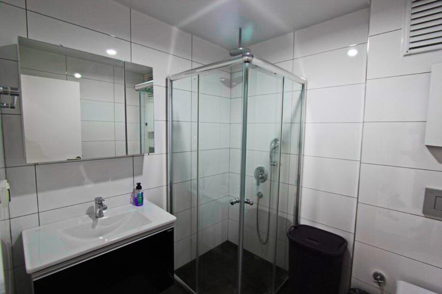 Aqua Residence