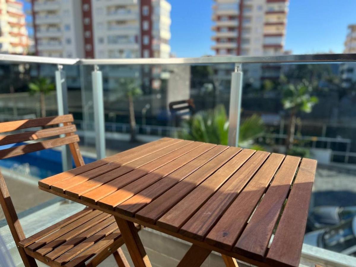 Street Oba Apartment *