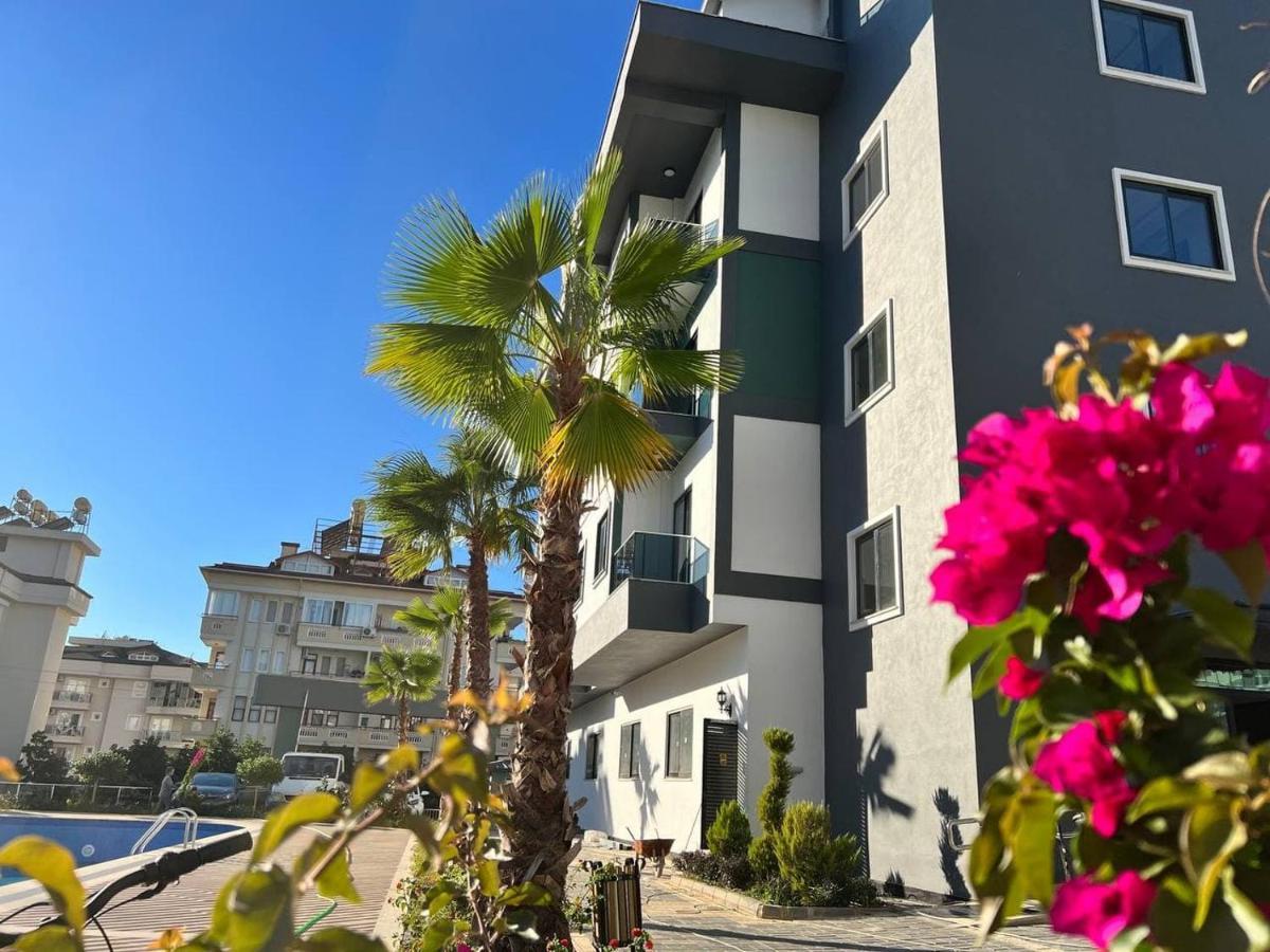 Street Oba Apartment *