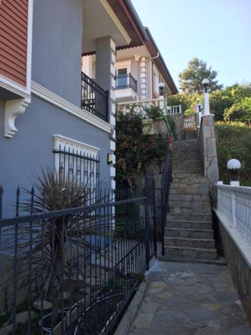 Zehra Private Pool & Garden Villa