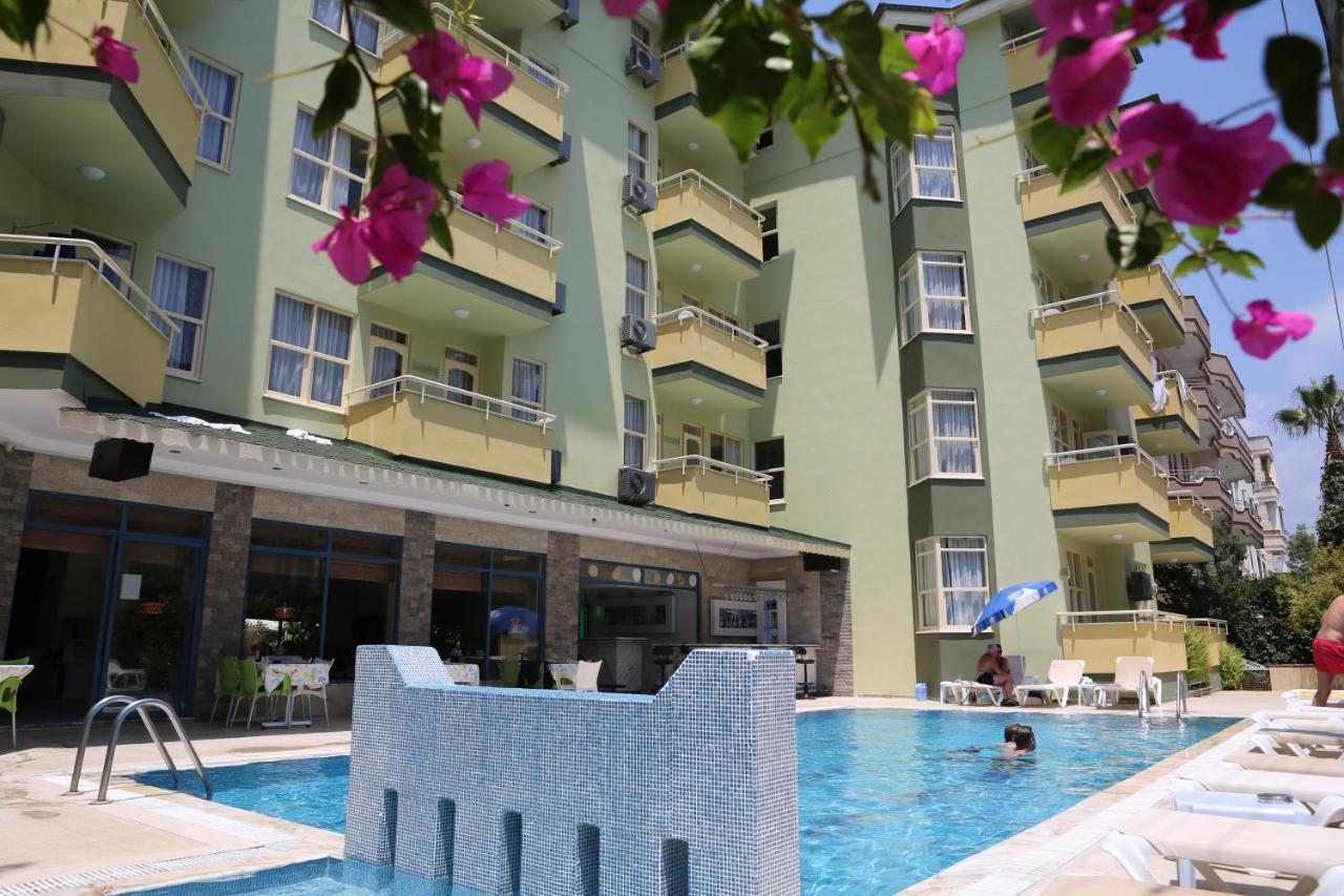 Aparthotel Almera Park 3*