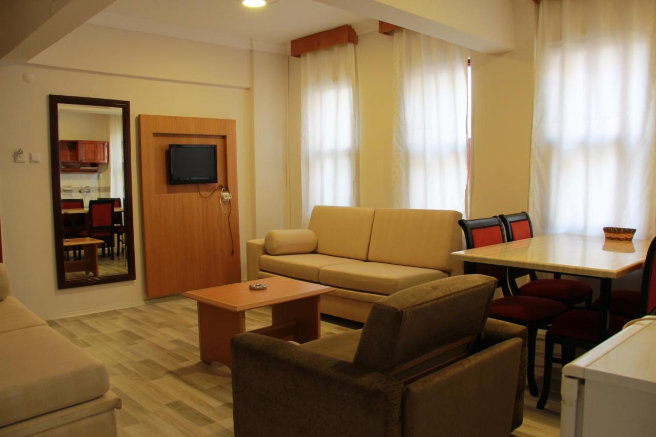 Luxor Aparthotel *