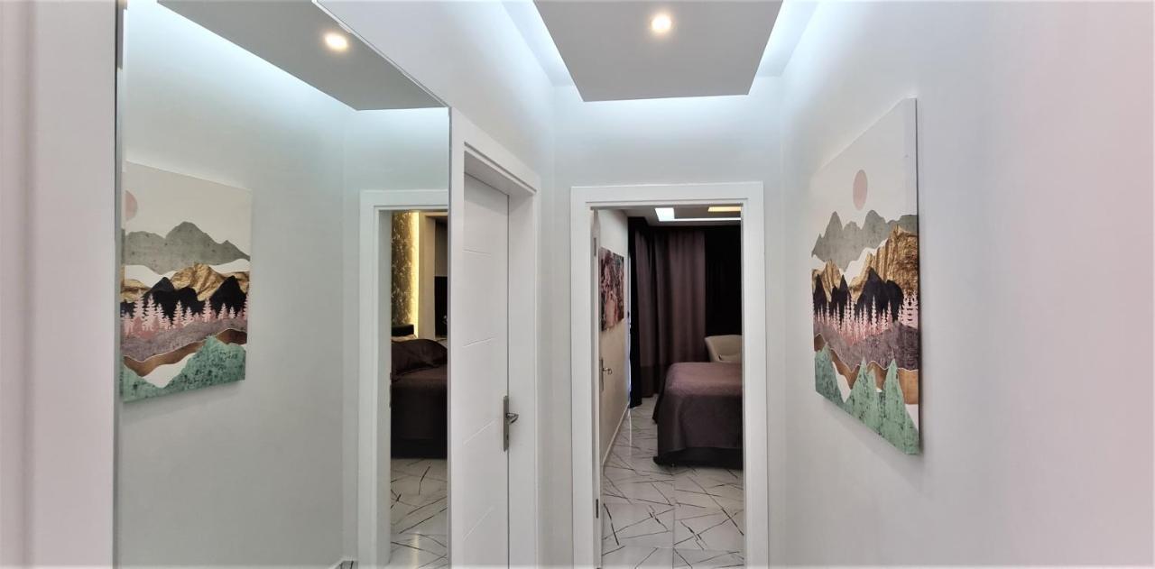 Art Luxury In The Center Of Apartment Alanya