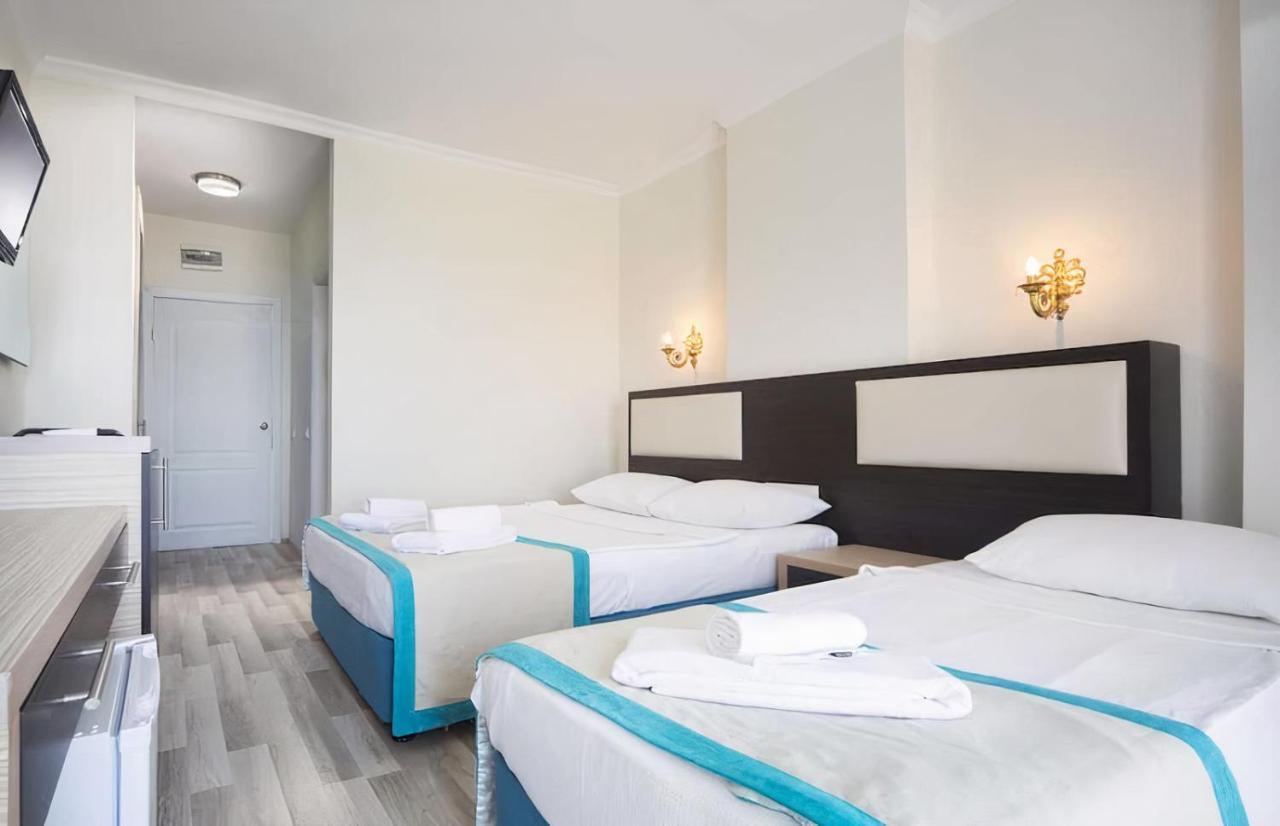 Grand Juno Beach Hotel 3*