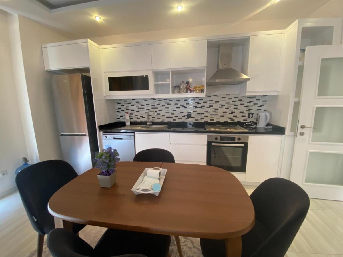 Apartment Sky Hill Alaiye