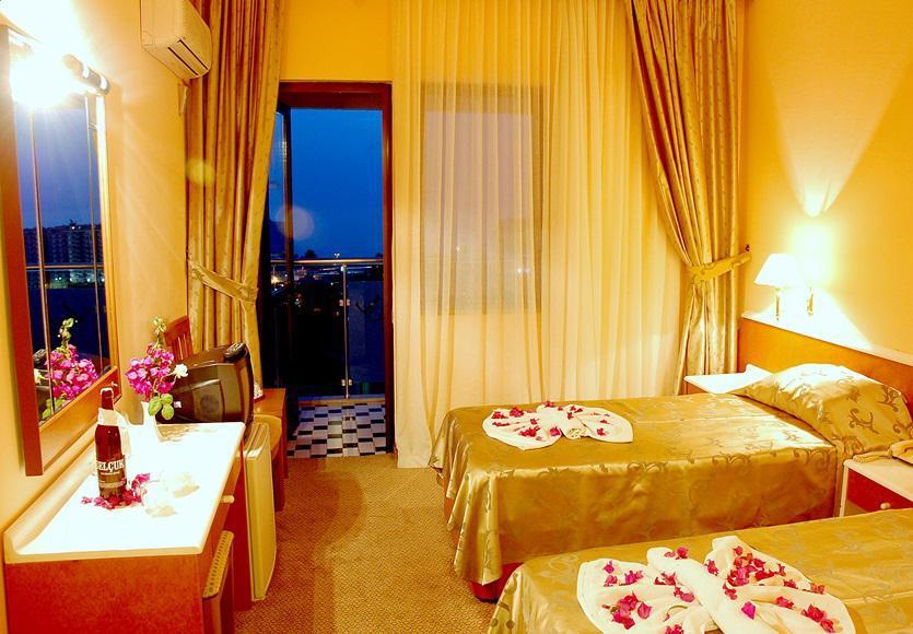 Hotel Akropol